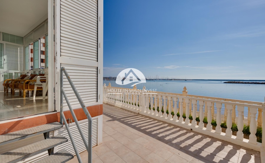 Resale - Apartment  - Torrevieja - El Acequión - Los Náufragos