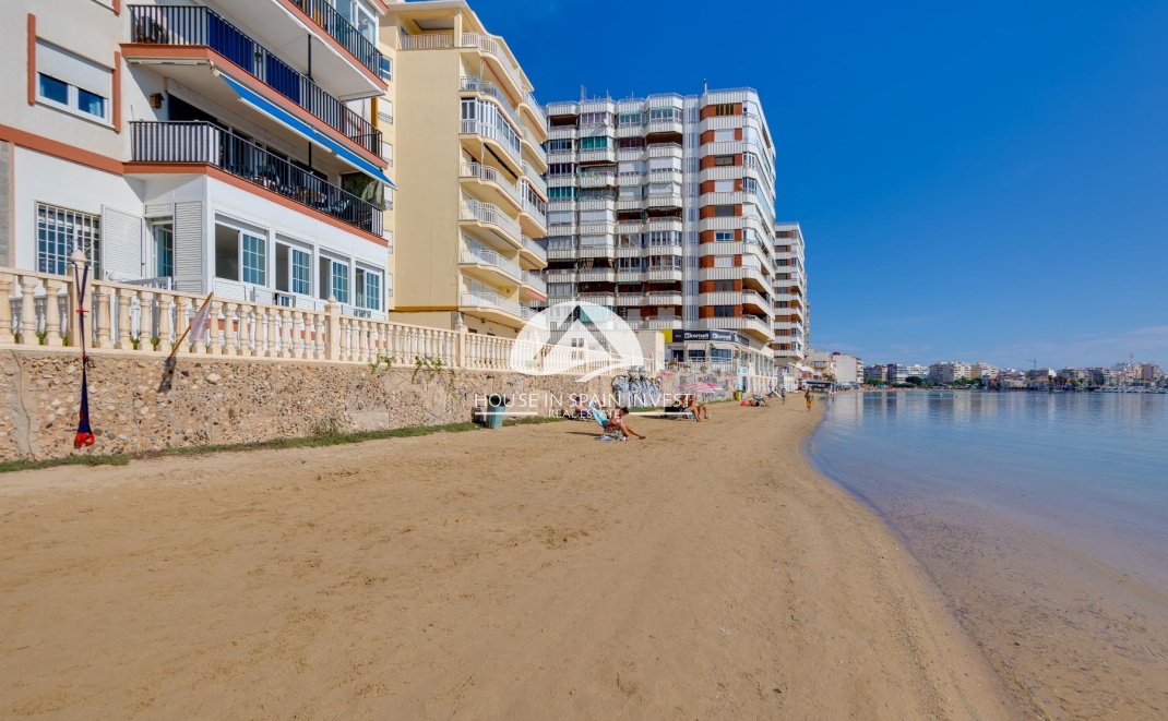 Resale - Apartment  - Torrevieja - El Acequión - Los Náufragos