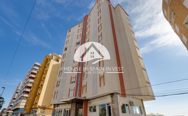 Resale - Apartment  - Torrevieja - El Acequión - Los Náufragos