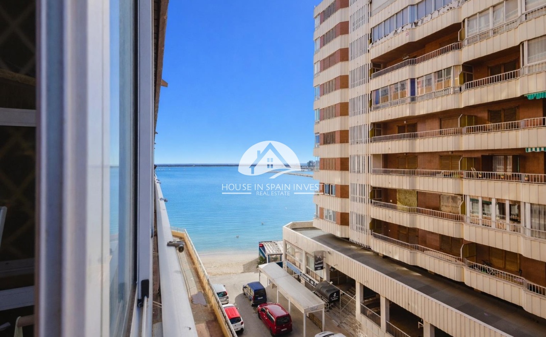 Resale - Apartment  - Torrevieja - El Acequión - Los Náufragos
