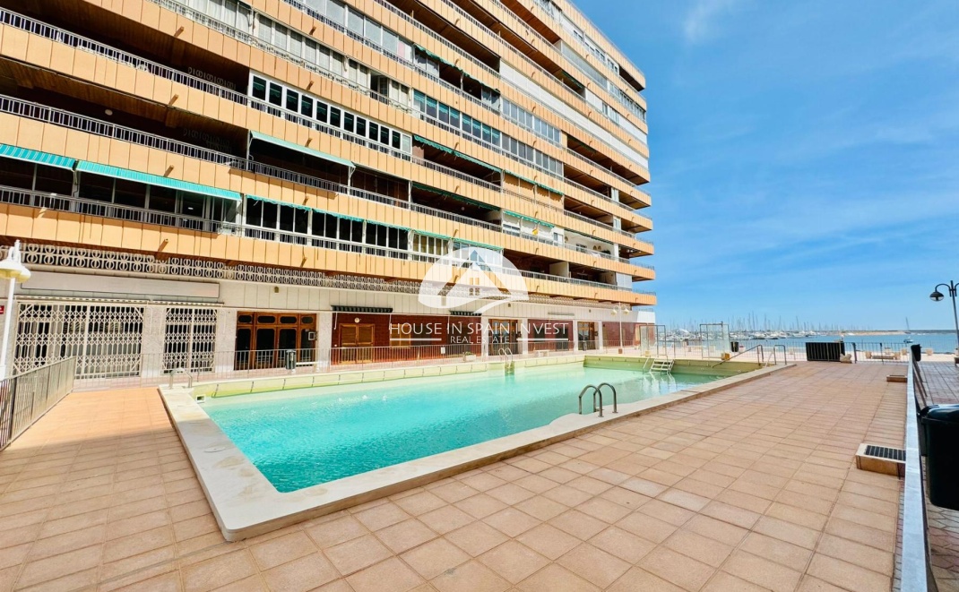 Resale - Apartment  - Torrevieja - El Acequión - Los Náufragos