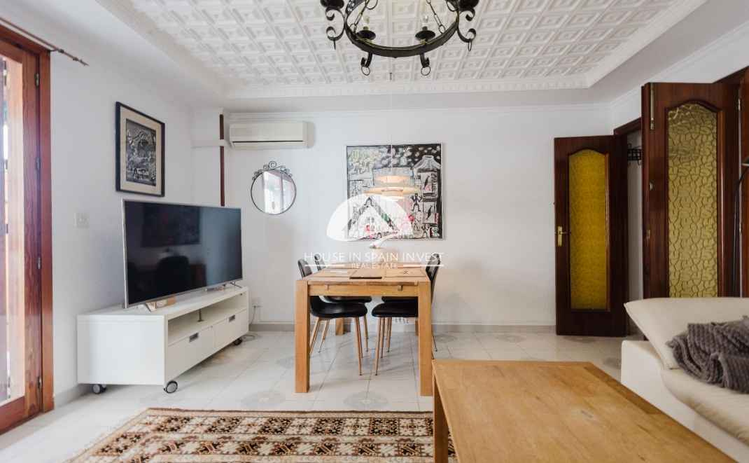 Resale - Apartment  - Torrevieja - El Acequión - Los Náufragos