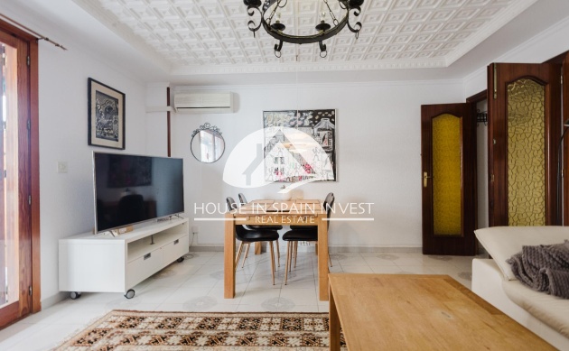 Resale - Apartment  - Torrevieja - El Acequión - Los Náufragos