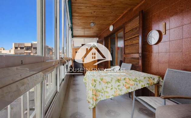 Resale - Apartment  - Torrevieja - El Acequión - Los Náufragos