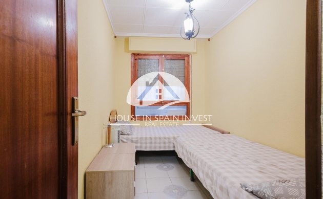 Resale - Apartment  - Torrevieja - El Acequión - Los Náufragos