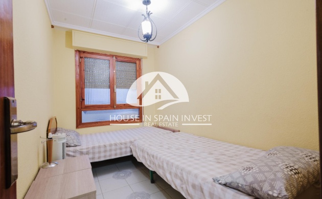 Resale - Apartment  - Torrevieja - El Acequión - Los Náufragos