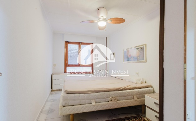 Resale - Apartment  - Torrevieja - El Acequión - Los Náufragos