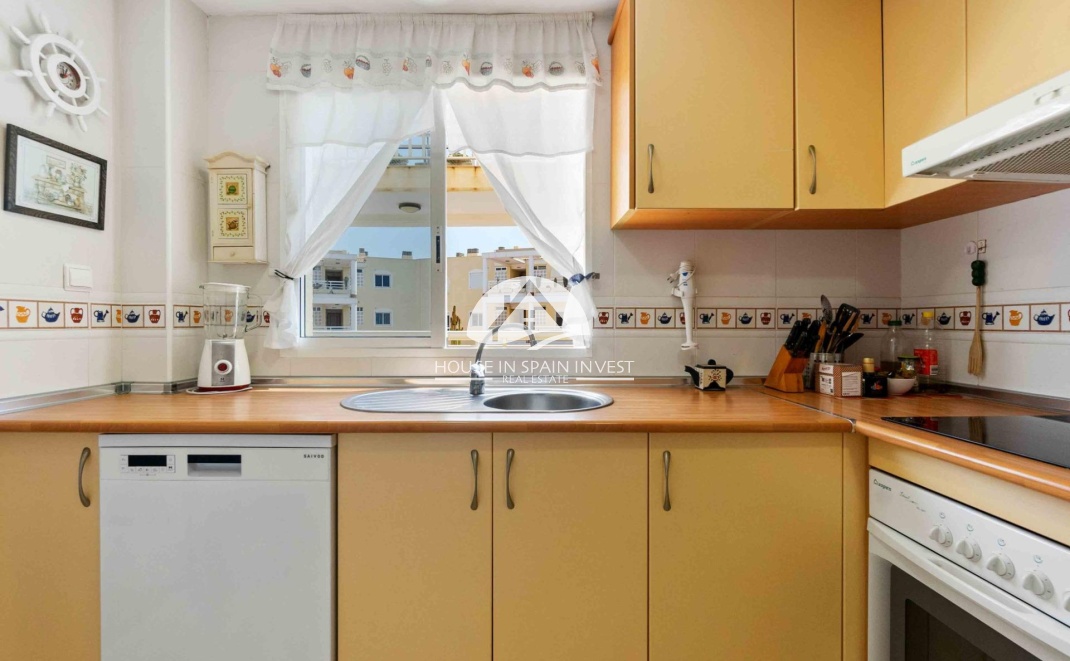 Resale - Apartment  - Orihuela Costa - Dehesa de campoamor