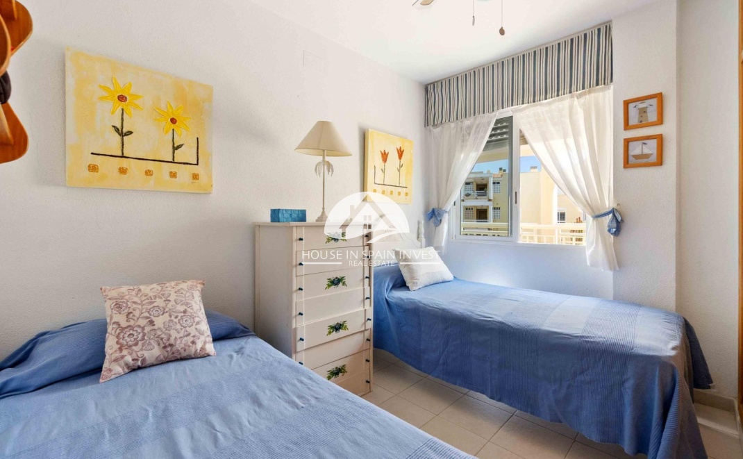 Resale - Apartment  - Orihuela Costa - Dehesa de campoamor