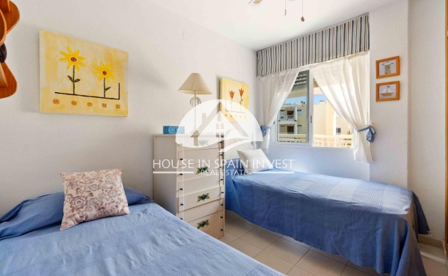 Resale - Apartment  - Orihuela Costa - Dehesa de campoamor