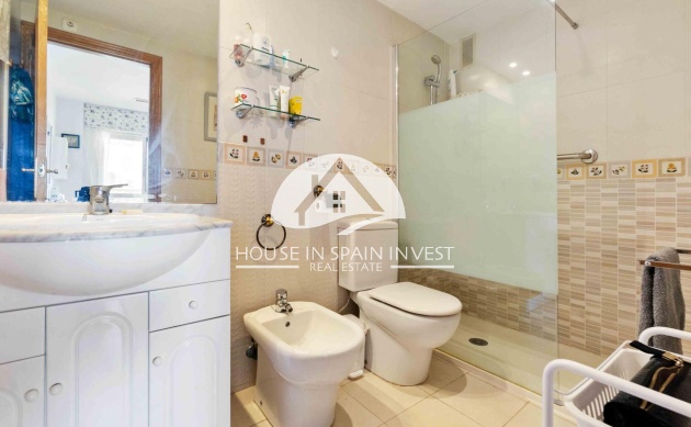 Resale - Apartment  - Orihuela Costa - Dehesa de campoamor