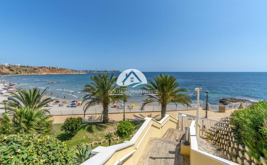 Resale - Apartment  - Orihuela Costa - Dehesa de campoamor