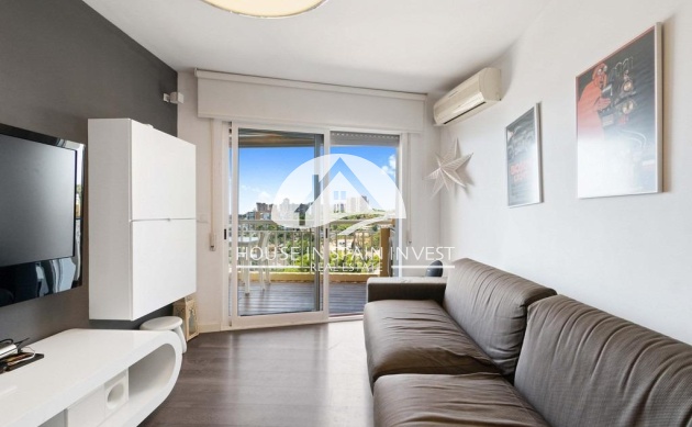 Resale - Apartment  - Orihuela Costa - Dehesa de campoamor