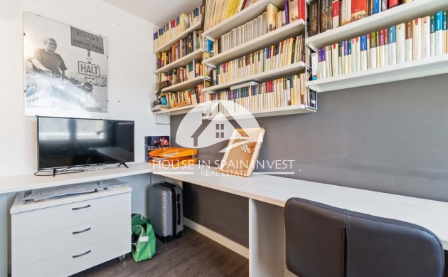 Resale - Apartment  - Orihuela Costa - Dehesa de campoamor