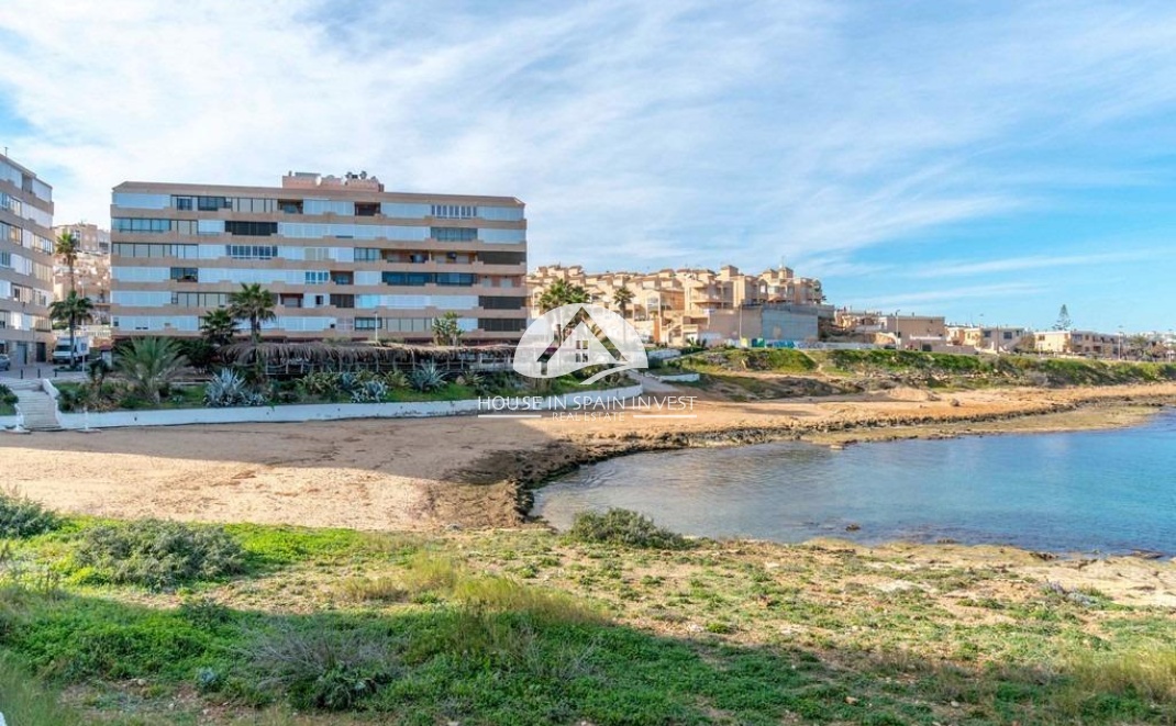 Resale - Apartment  - Torrevieja - Cabo Cervera