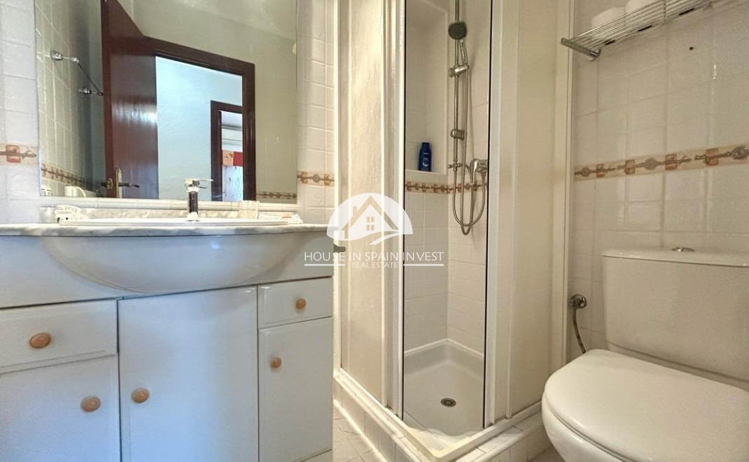 Resale - Villa - Orihuela Costa - Cabo roig  