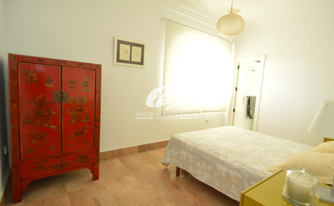 Herverkoop - Villa - Torrevieja - La Siesta - El Salado -  Torreta