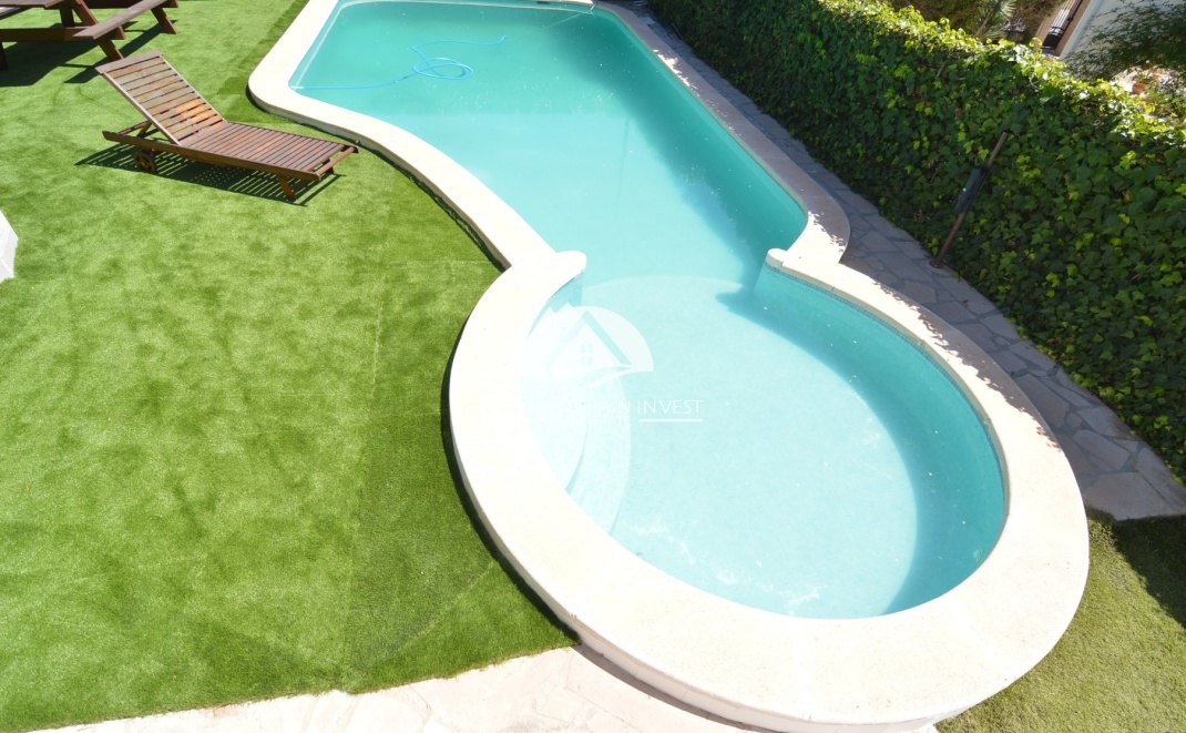 Herverkoop - Villa - Torrevieja - La Siesta - El Salado -  Torreta