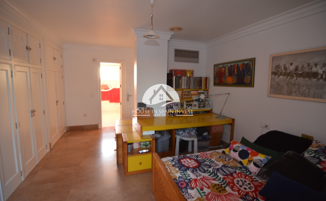 Herverkoop - Villa - Torrevieja - La Siesta - El Salado -  Torreta