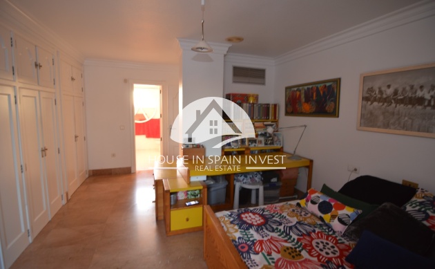 Herverkoop - Villa - Torrevieja - La Siesta - El Salado -  Torreta