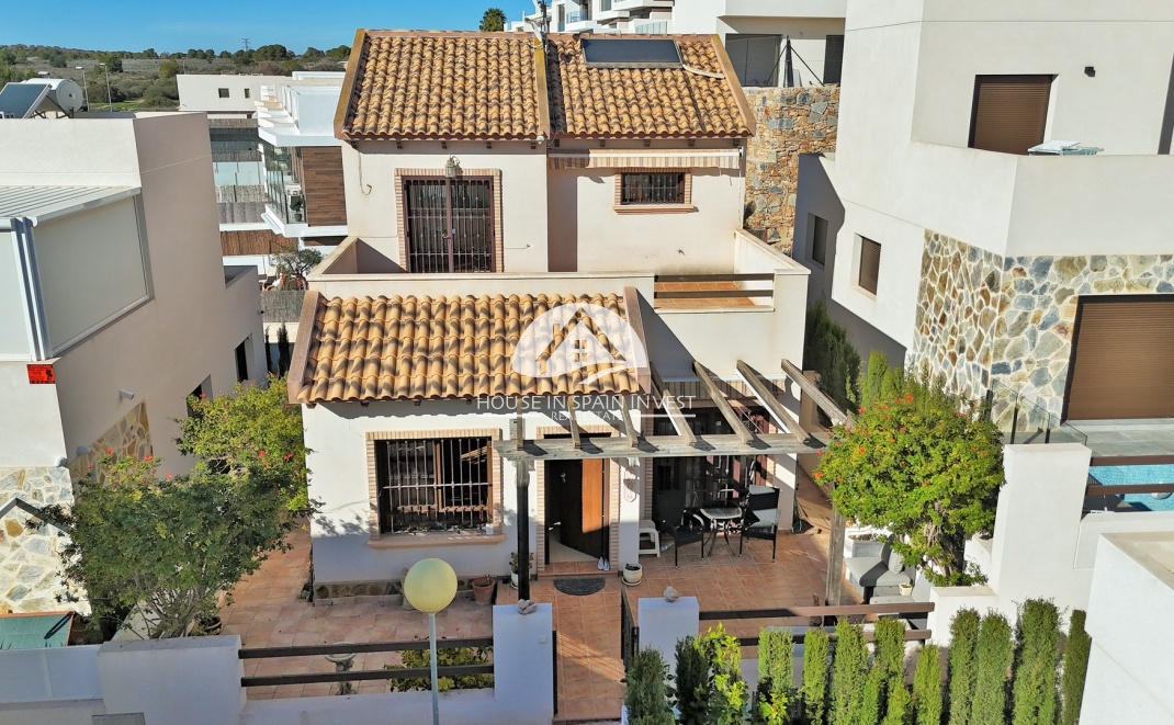 Herverkoop - Villa - Orihuela Costa - Villamartín