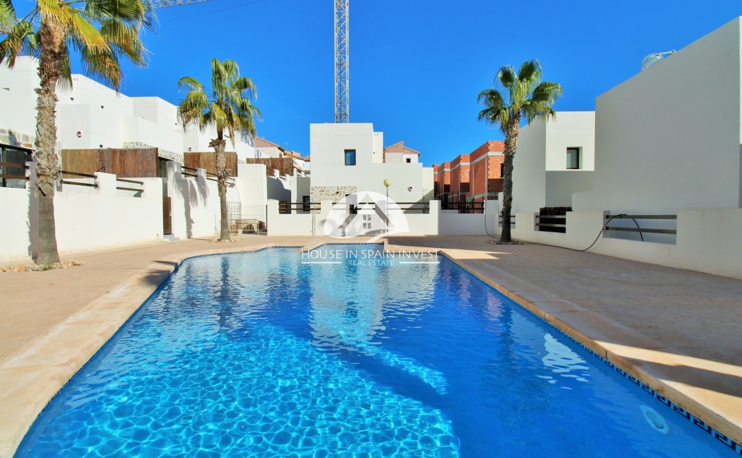 Herverkoop - Villa - Orihuela Costa - Villamartín