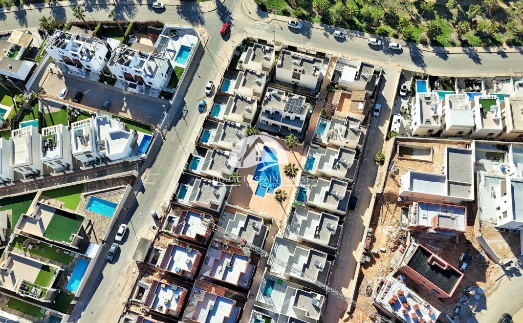 Herverkoop - Villa - Orihuela Costa - Villamartín