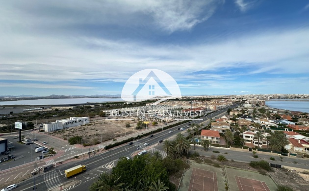 Resale - Apartment  - Torrevieja - La Veleta