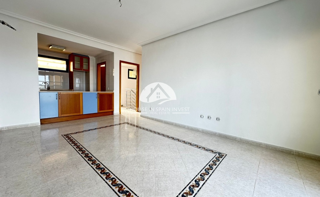 Resale - Apartment  - Torrevieja - La Veleta