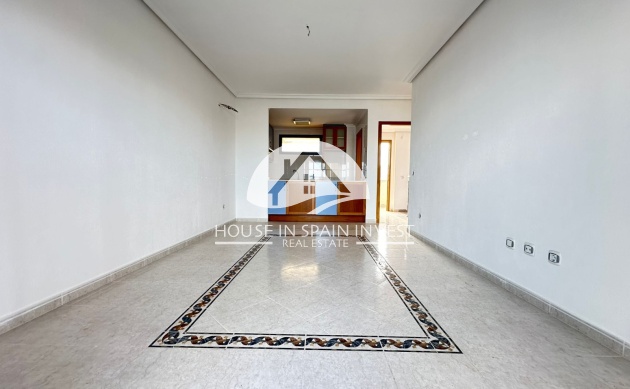 Resale - Apartment  - Torrevieja - La Veleta