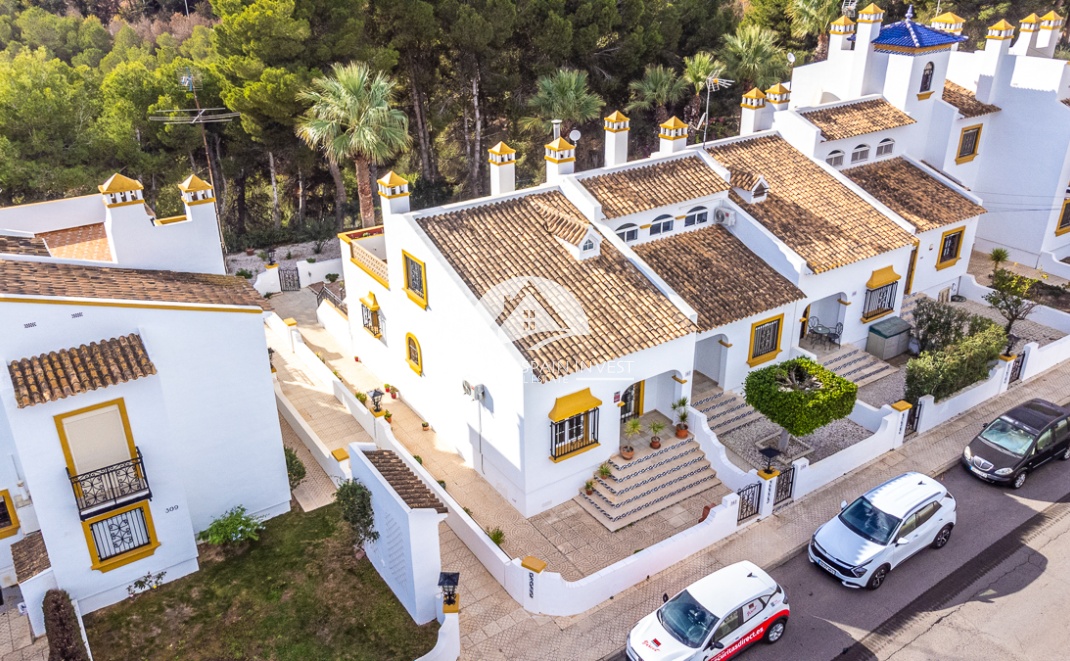 Herverkoop - Villa - Orihuela Costa - Villamartín
