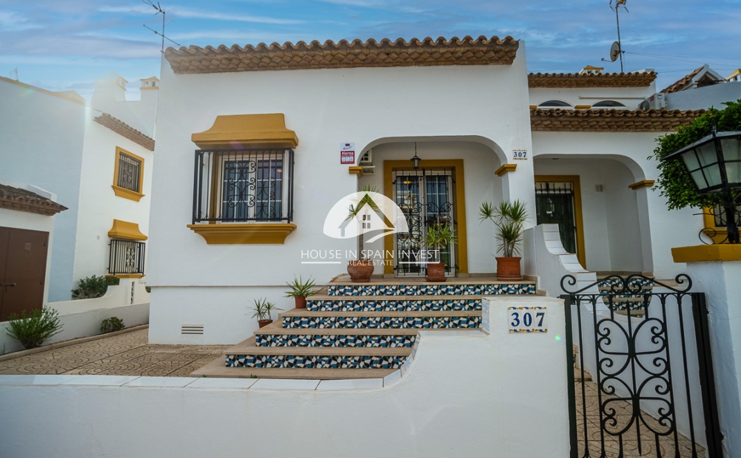Herverkoop - Villa - Orihuela Costa - Villamartín
