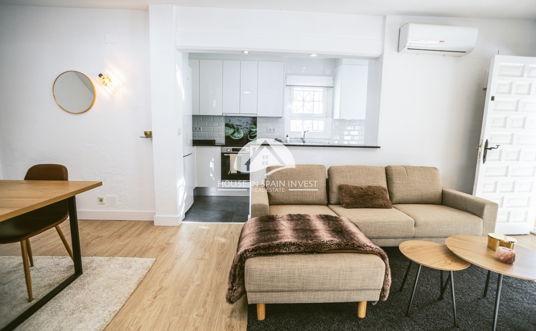 Herverkoop - Villa - Orihuela Costa - Villamartín