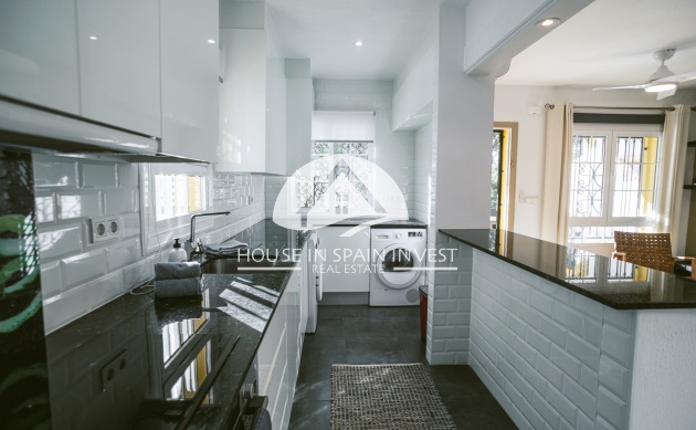 Herverkoop - Villa - Orihuela Costa - Villamartín