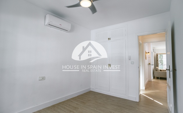 Herverkoop - Villa - Orihuela Costa - Villamartín