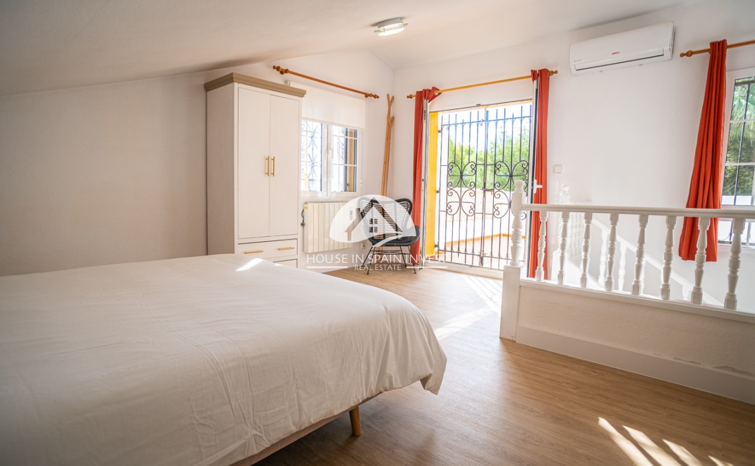 Herverkoop - Villa - Orihuela Costa - Villamartín