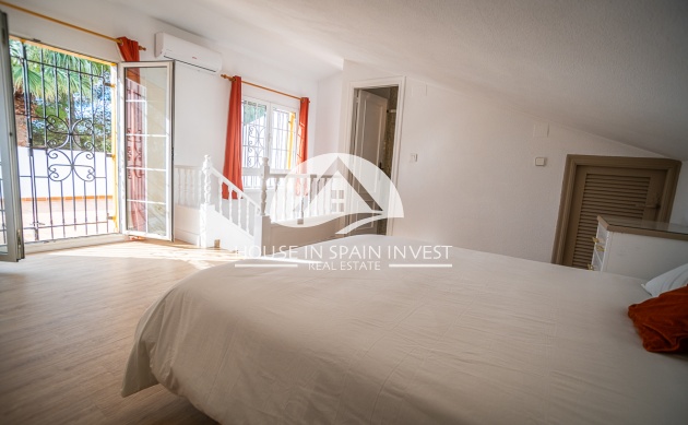 Herverkoop - Villa - Orihuela Costa - Villamartín