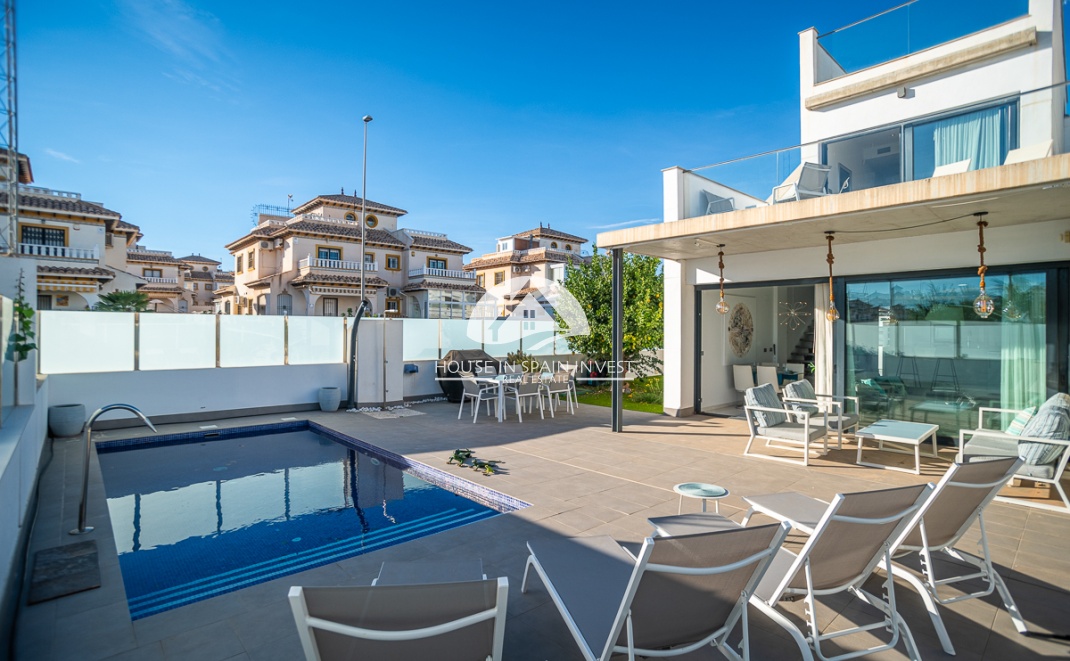 Resale - Villa - Orihuela Costa - Lomas De Cabo Roig