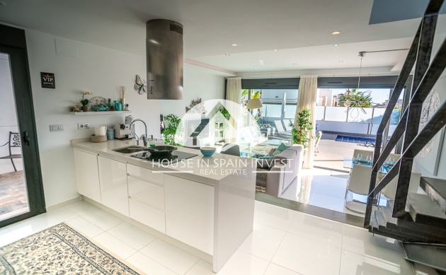 Resale - Villa - Orihuela Costa - Lomas De Cabo Roig