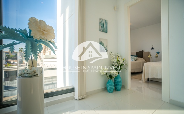 Resale - Villa - Orihuela Costa - Lomas De Cabo Roig