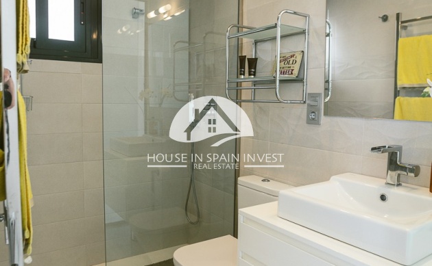 Resale - Villa - Orihuela Costa - Lomas De Cabo Roig