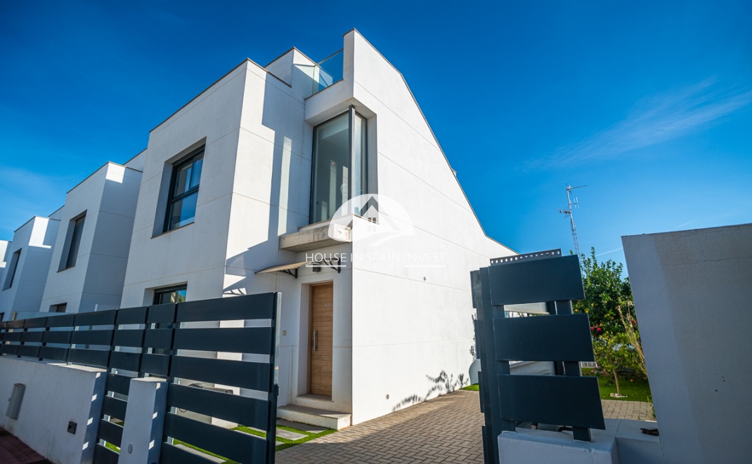 Resale - Villa - Orihuela Costa - Lomas De Cabo Roig