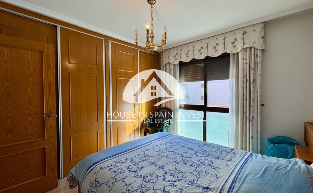 Resale - Apartment  - Torrevieja - Centro