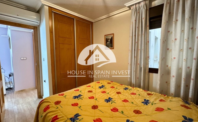 Resale - Apartment  - Torrevieja - Centro