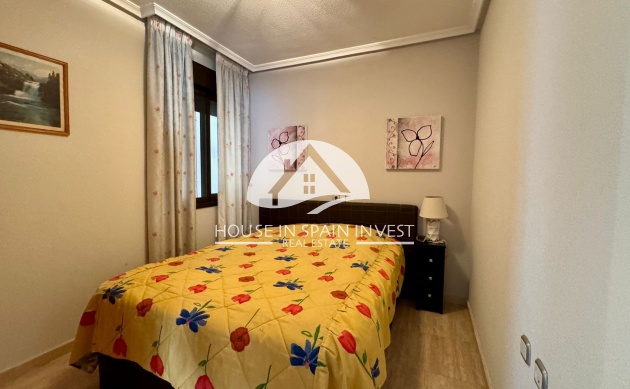 Resale - Apartment  - Torrevieja - Centro