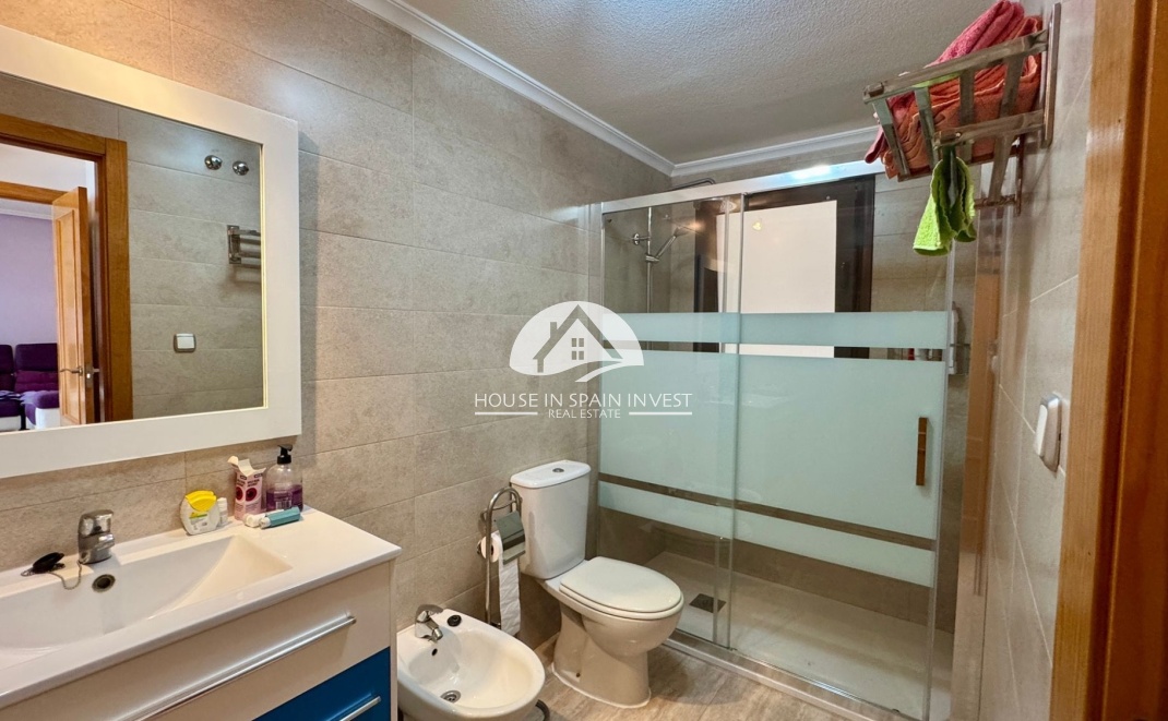 Resale - Apartment  - Torrevieja - Centro