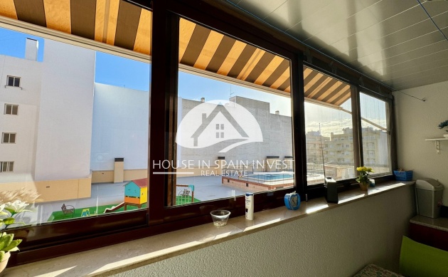 Resale - Apartment  - Torrevieja - Centro