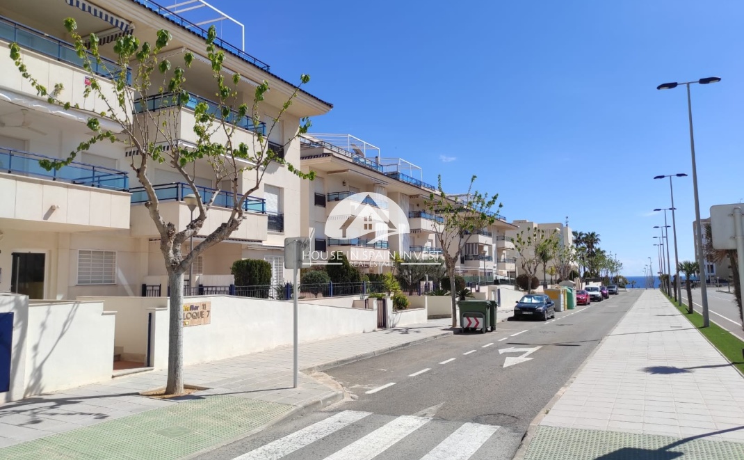 Resale - Apartment  - Pilar de la Horadada - Mil Palmeras