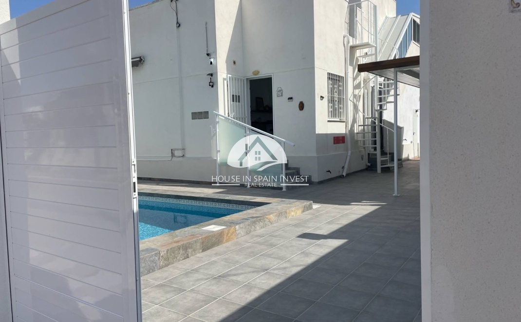 Resale - Villa - Torrevieja - La Siesta - El Chaparral - San Luis