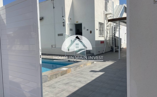 Resale - Villa - Torrevieja - La Siesta - El Chaparral - San Luis